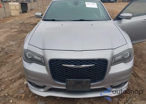 2018 Chrysler 300 300S из США, поврежденный, VIN 2C3CCABG9JH274657